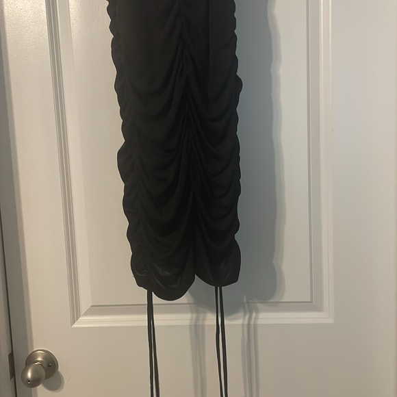 Dress - Picture 6 of 7